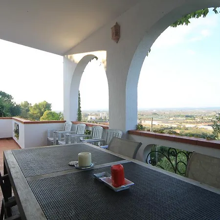 Morena Villa