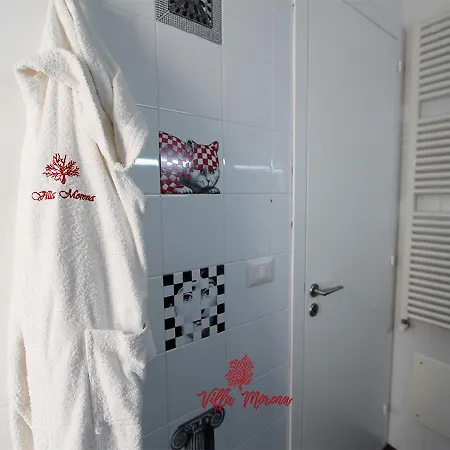 Morena Villa Alliste
